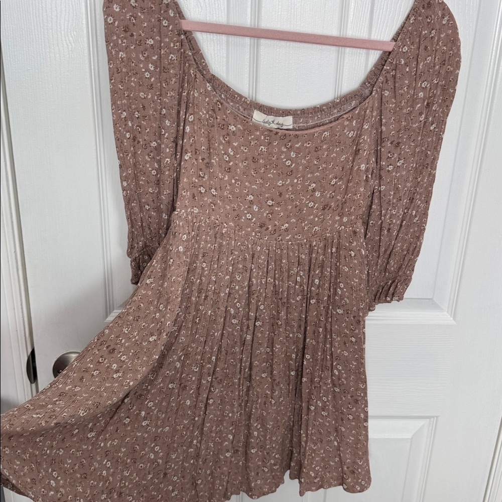 Baby doll dress off the shoulder Lovely Day Floral Tan Sz M